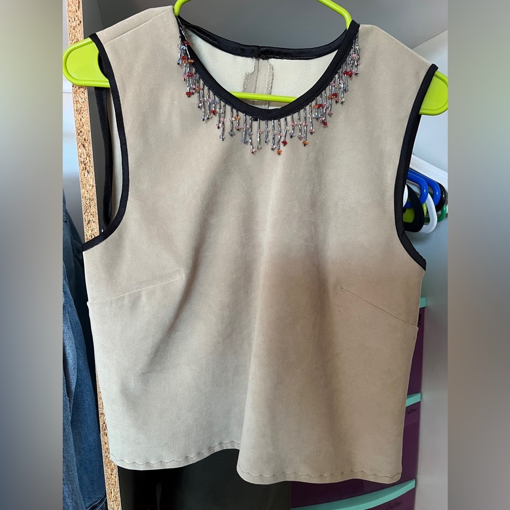 Handmade beaded crewneck sleeveless beaded fringe top. Size M. Nearly new